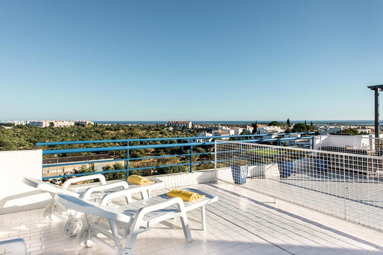 Apartamento Whyler タヴィラ エクステリア 写真